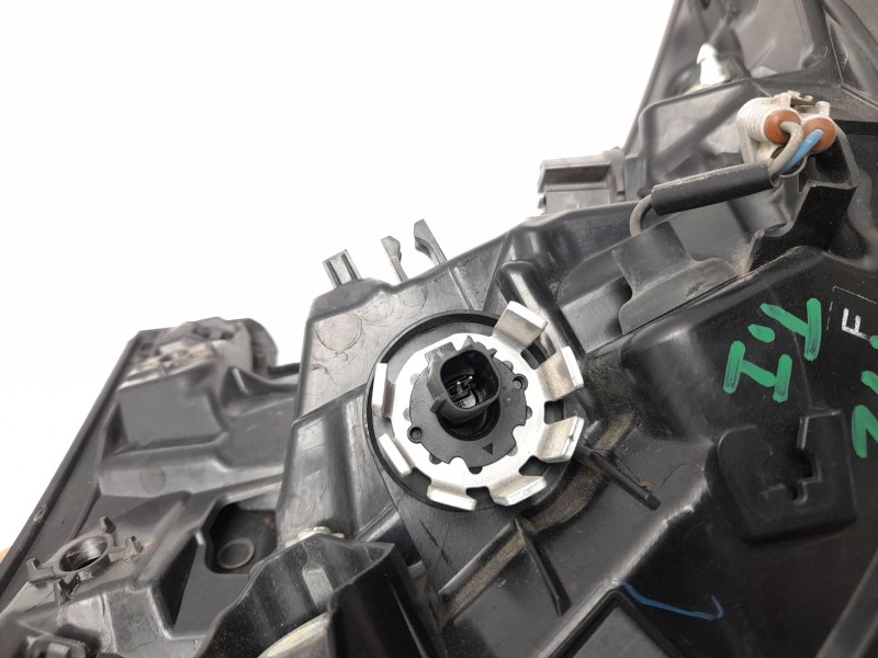 Recambio de piloto trasero izquierdo para toyota corolla hatchback (_e21_, _ea1_, _eh1_) 2.0 hybrid (mzeh12) referencia OEM IAM 