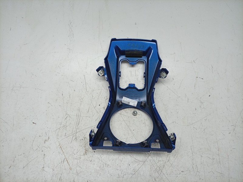 Recambio de moldura para bmw r 1300 gs adventure referencia OEM IAM  46637105696 