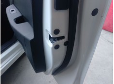CERRADURA PUERTA DELANTERA DERECHA 805029595R 