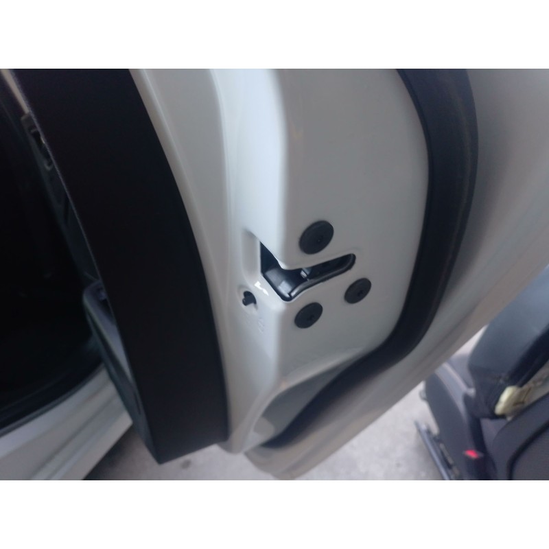 Recambio de cerradura puerta trasera derecha para renault clio v (b7_) 1.0 lpg (b7mt) referencia OEM IAM   