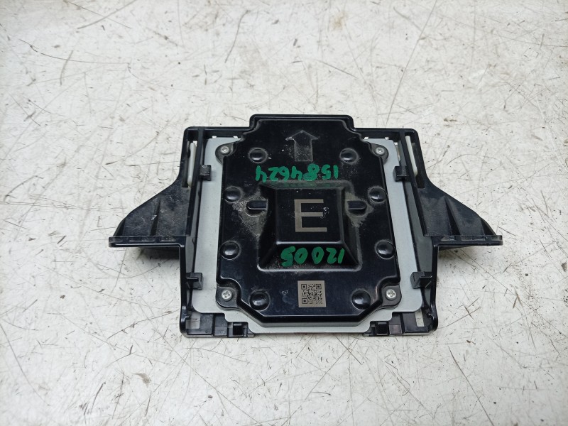 Recambio de modulo electronico para toyota rav4 hybrid 4x2 advance referencia OEM IAM  8686242010 