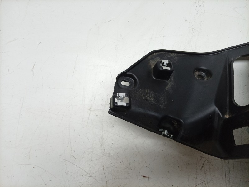 Recambio de moldura para bmw r 1300 gs adventure referencia OEM IAM  46637105761 