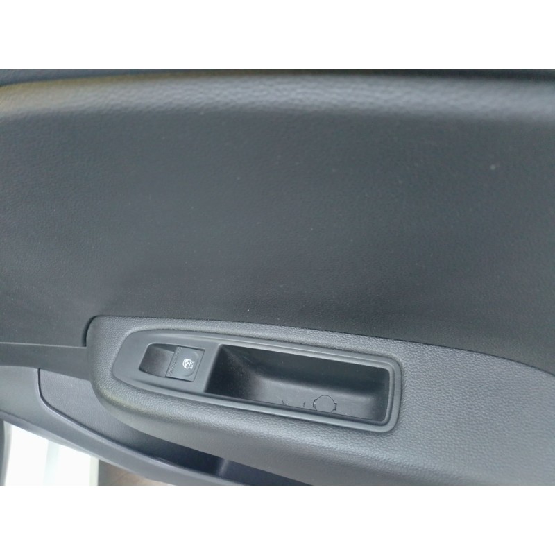 Recambio de mando elevalunas trasero derecho para renault clio v (b7_) 1.0 lpg (b7mt) referencia OEM IAM   