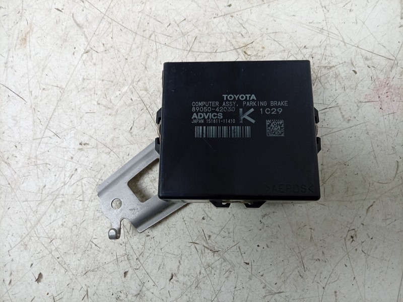 Recambio de modulo electronico para toyota rav4 hybrid 4x2 advance referencia OEM IAM  8905042030 