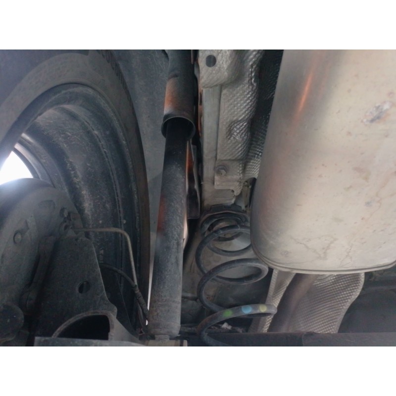 Recambio de amortiguador trasero izquierdo para renault clio v (b7_) 1.0 lpg (b7mt) referencia OEM IAM   