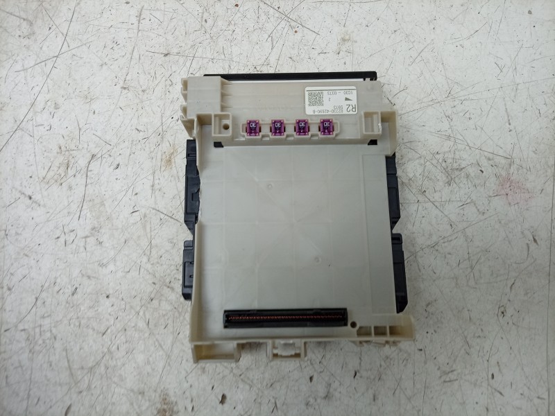 Recambio de modulo electronico para toyota rav4 hybrid 4x2 advance referencia OEM IAM  8273042890 