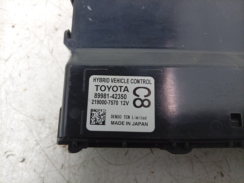 Recambio de modulo electronico para toyota rav4 hybrid 4x2 advance referencia OEM IAM  8998142350 