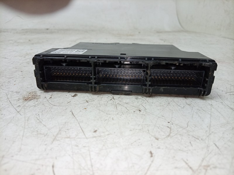 Recambio de modulo electronico para toyota rav4 hybrid 4x2 advance referencia OEM IAM  8998142350 
