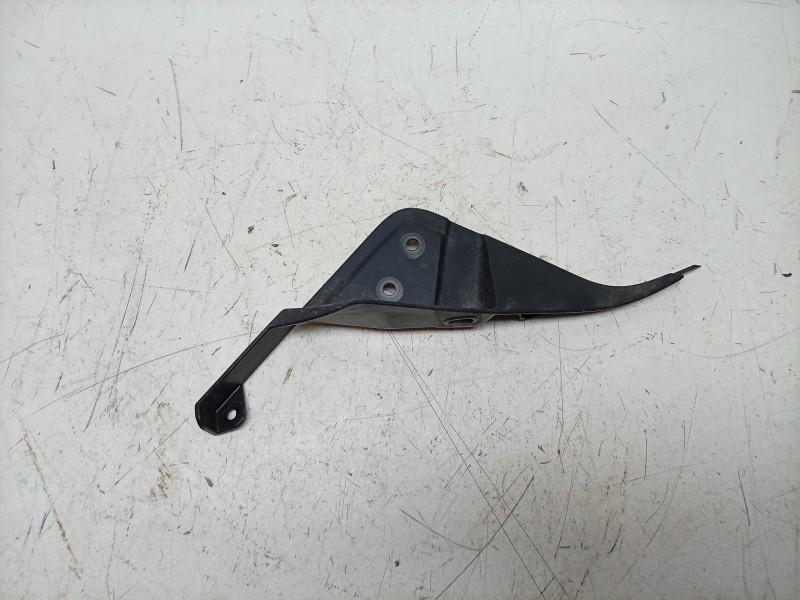 Recambio de moldura para bmw r 1300 gs adventure referencia OEM IAM  46635A69C98 