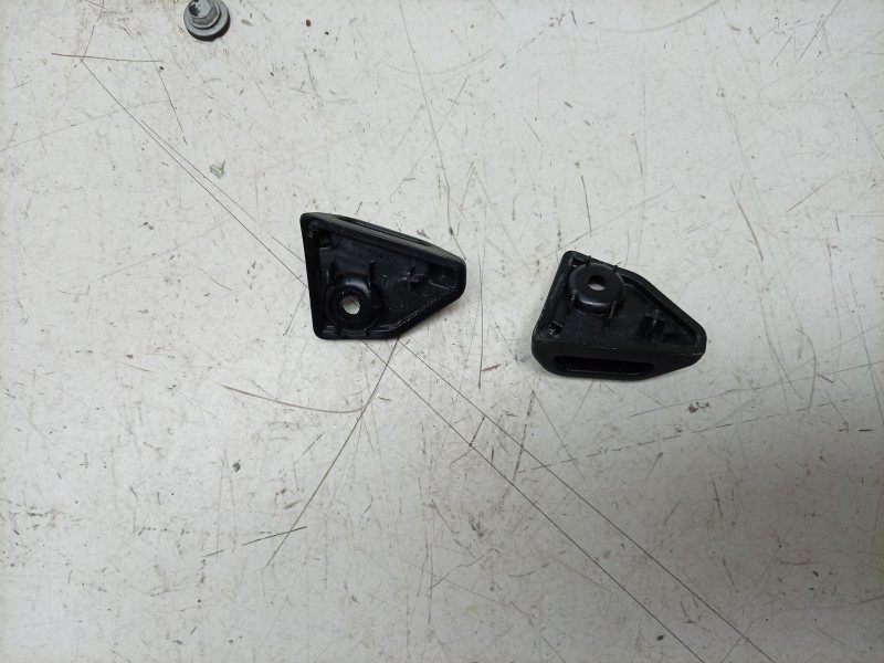 Recambio de moldura para bmw r 1300 gs adventure referencia OEM IAM  46635A69CA2 