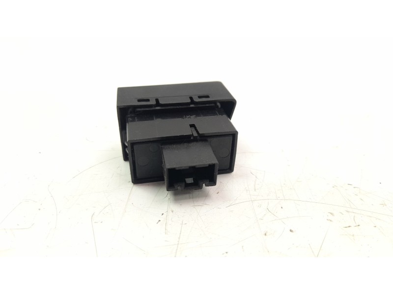 Recambio de interruptor para hyundai ix35 1.7 crdi cat referencia OEM IAM 937002S300  