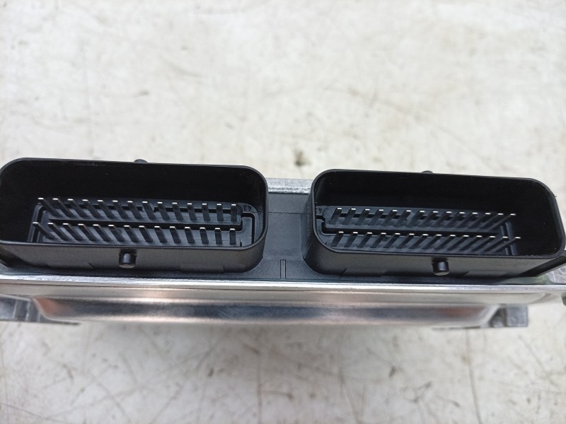 Recambio de centralita motor uce para dacia sandero iii 1.0 tce 90 eco-g referencia OEM IAM 616000627 169107791R 