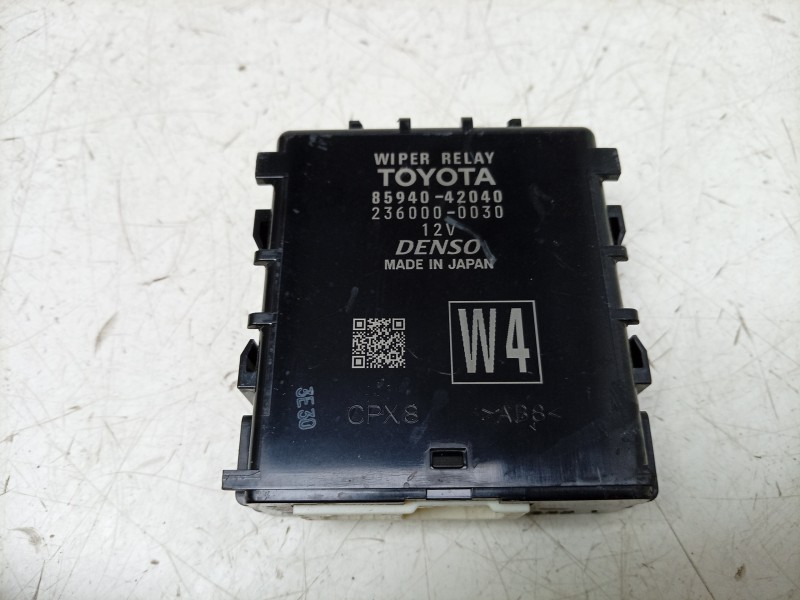 Recambio de modulo electronico para toyota rav4 hybrid 4x2 advance referencia OEM IAM  8594042040 