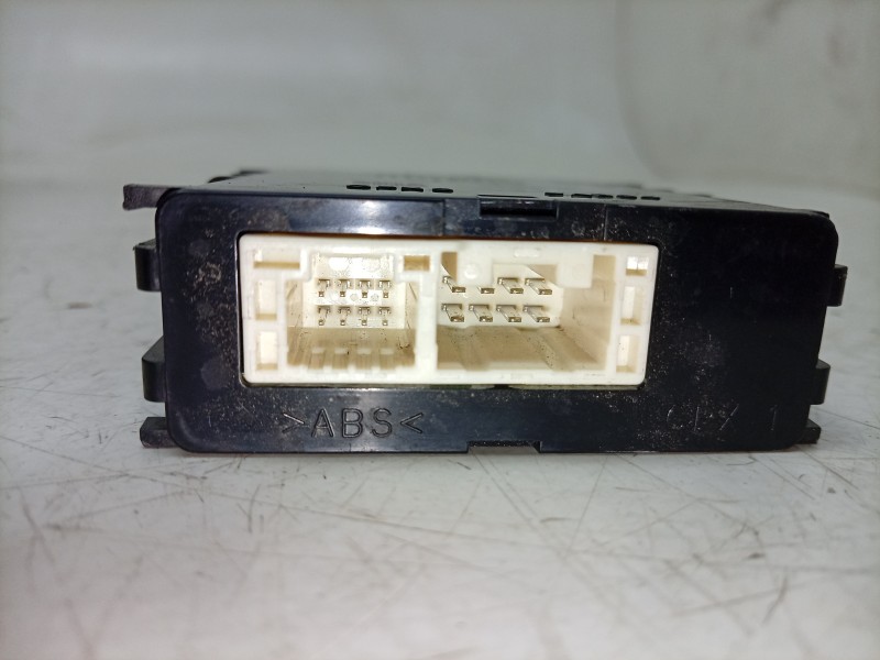 Recambio de modulo electronico para toyota rav4 hybrid 4x2 advance referencia OEM IAM  8594042040 