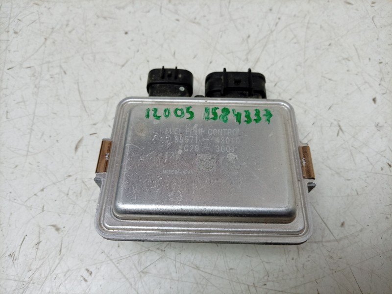 Recambio de modulo electronico para toyota rav4 hybrid 4x2 advance referencia OEM IAM  8957148010 