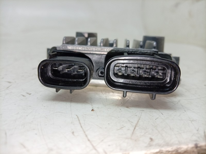 Recambio de modulo electronico para toyota rav4 hybrid 4x2 advance referencia OEM IAM  8957148010 