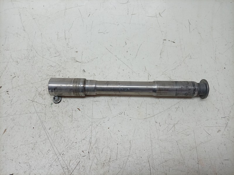 Recambio de eje de rueda para bmw r 1300 gs referencia OEM IAM  36317107642 