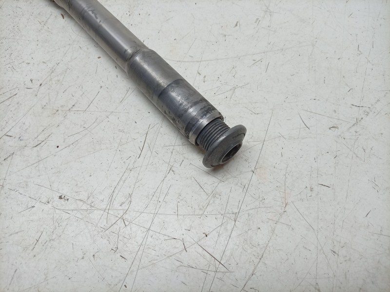 Recambio de eje de rueda para bmw r 1300 gs referencia OEM IAM  36317107642 