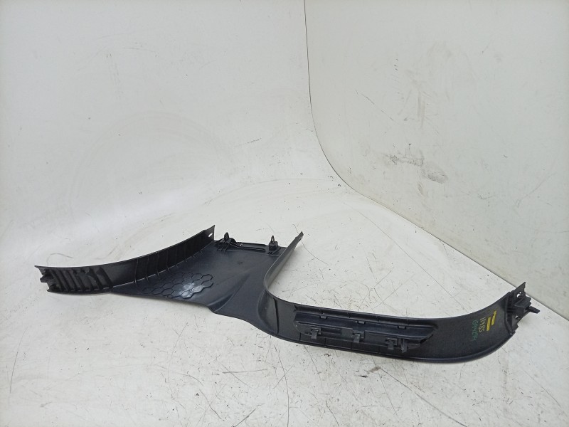 Recambio de moldura para porsche cayenne (typ 92aa) diesel referencia OEM IAM  7P0853369 