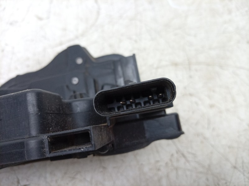Recambio de cerradura puerta trasera derecha para mercedes-benz clase gla (bm 247) gla 200 (247.787) referencia OEM IAM A1770032