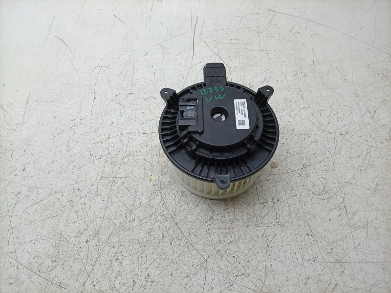 Recambio de ventilador calefaccion para volkswagen caravelle t7 2.5 ehybrid referencia OEM IAM  PZ3119846BA 