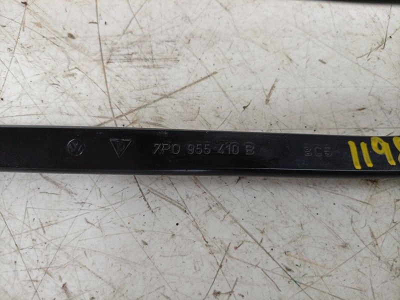 Recambio de brazo limpia delantero derecho para porsche cayenne (typ 92aa) diesel referencia OEM IAM  7P0955410B EWBVW030