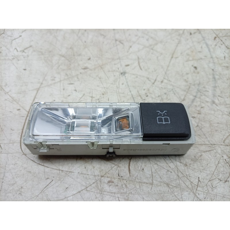 Recambio de luz interior para mercedes-benz clase gla (bm 247) gla 200 (247.787) referencia OEM IAM  A0009064705 