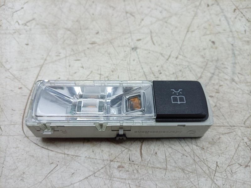 Recambio de luz interior para mercedes-benz clase gla (bm 247) gla 200 (247.787) referencia OEM IAM  A0009064705 