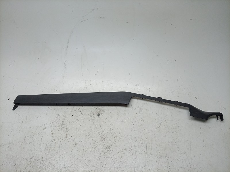 Recambio de moldura para cupra formentor (km7, kmp) 1.5 tsi referencia OEM IAM  5FB858452C 