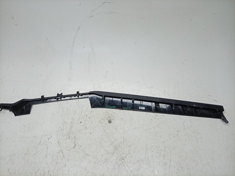 Recambio de moldura para cupra formentor (km7, kmp) 1.5 tsi referencia OEM IAM  5FB858452C 