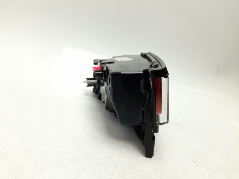 Recambio de piloto trasero izquierdo interior para land rover range rover evoque (l551) 2.0 d165 referencia OEM IAM  FR26830132 