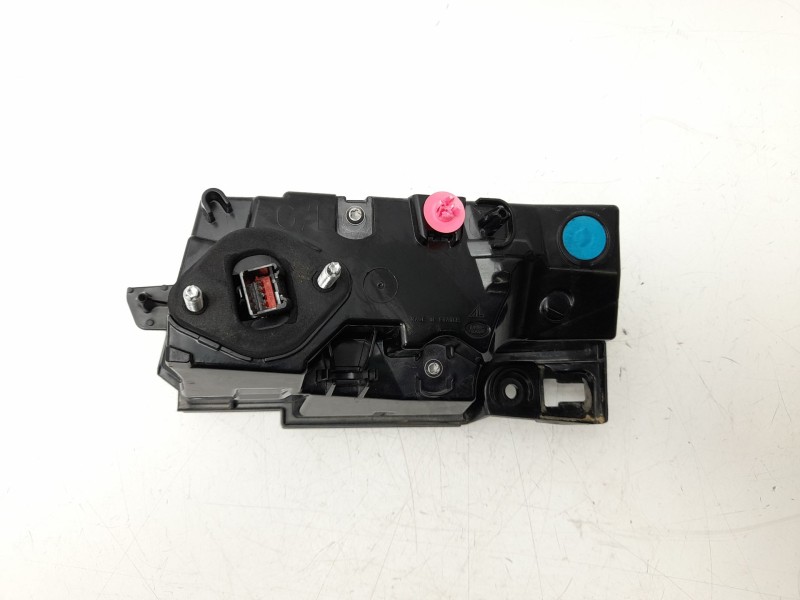Recambio de piloto trasero izquierdo interior para land rover range rover evoque (l551) 2.0 d165 referencia OEM IAM  FR26830132 