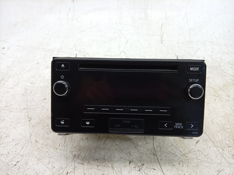 Recambio de sistema audio / radio cd para toyota land cruiser 3p 3.0 d-4d 190 cv referencia OEM IAM  8612060M10 