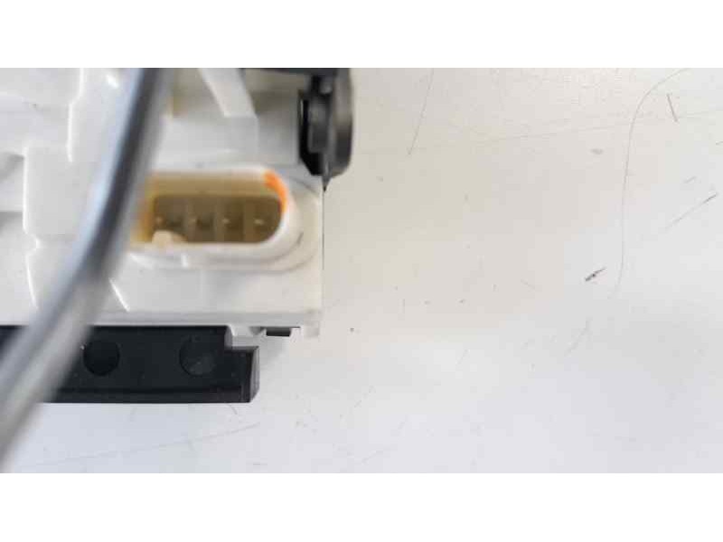 Recambio de cerradura puerta delantera izquierda para mercedes-benz clase cla (w117) cla 180 (117.342) referencia OEM IAM A09972