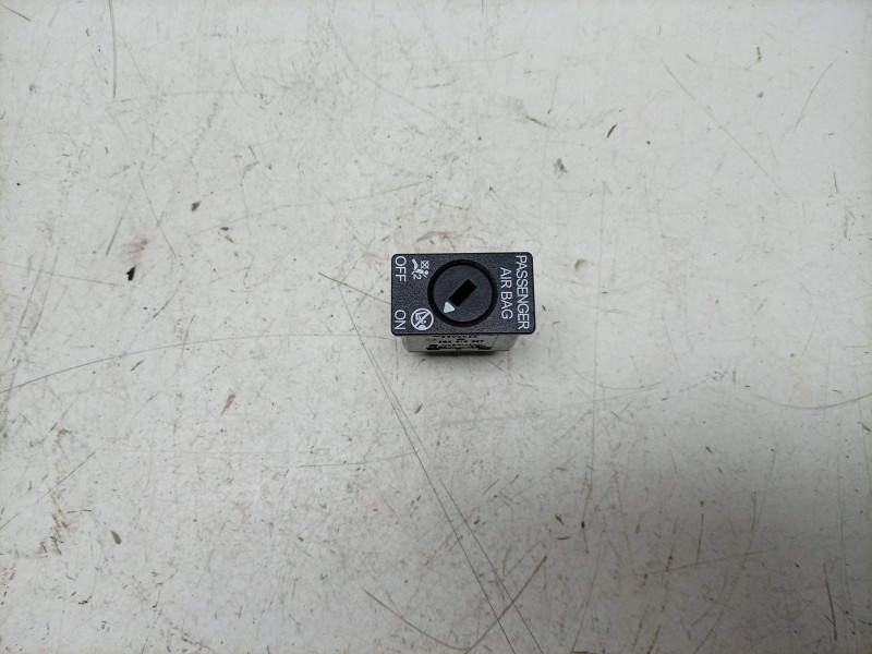 Recambio de interruptor para audi a3 sportback (8va) attraction referencia OEM IAM  5C5919237 