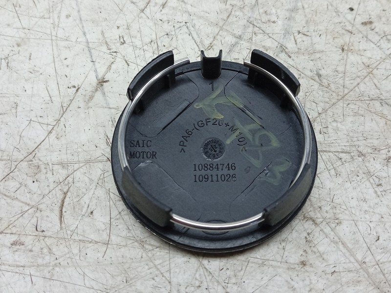 Recambio de tapacubos para mg zs 1.5 hybrid+ referencia OEM IAM 10911026 10884746 