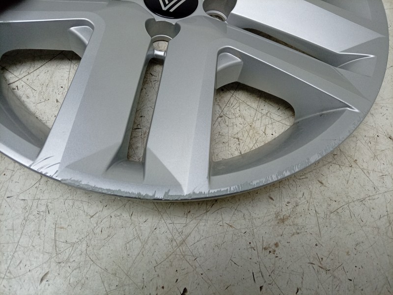Recambio de tapacubos para renault clio v (b7_) 1.0 lpg (b7mt) referencia OEM IAM  403155679R 