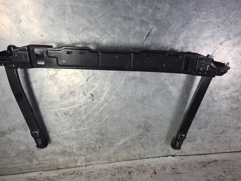 Recambio de soporte radiador para peugeot 308 sw iii (fc_, fj_, fr_, f4_, fn_) bluehdi 130 (fcyhzl, fcyhzt) referencia OEM IAM  