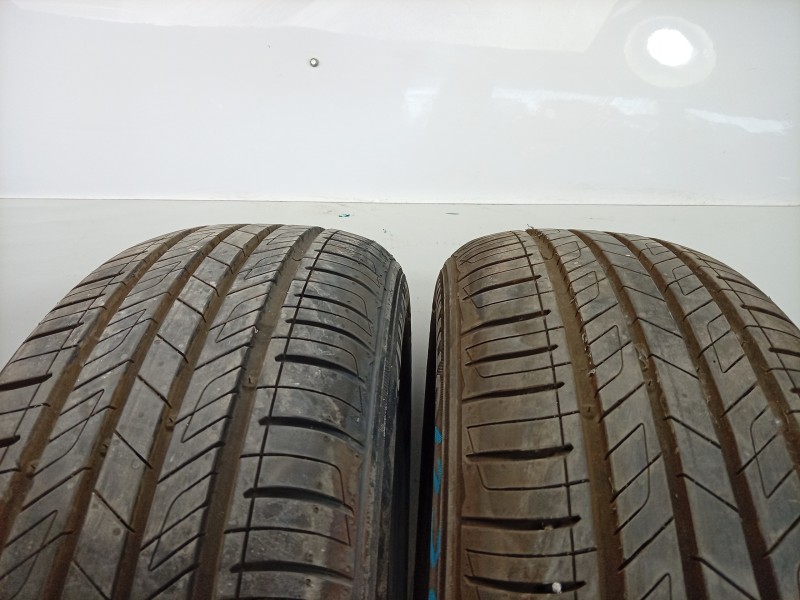 Recambio de neumatico para mg zs 1.5 hybrid+ referencia OEM IAM  2155517 