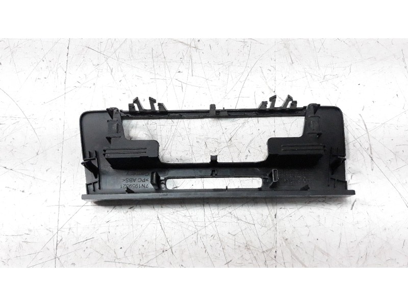 Recambio de moldura para volkswagen sharan (7n2) 2.0 tdi referencia OEM IAM 7N1959521  