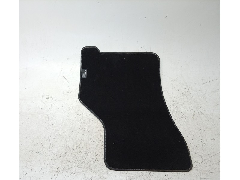 Recambio de juego alfombrillas para seat leon sportstourer (kl8, kld) 1.5 etsi referencia OEM IAM  5FB863011MLOE 