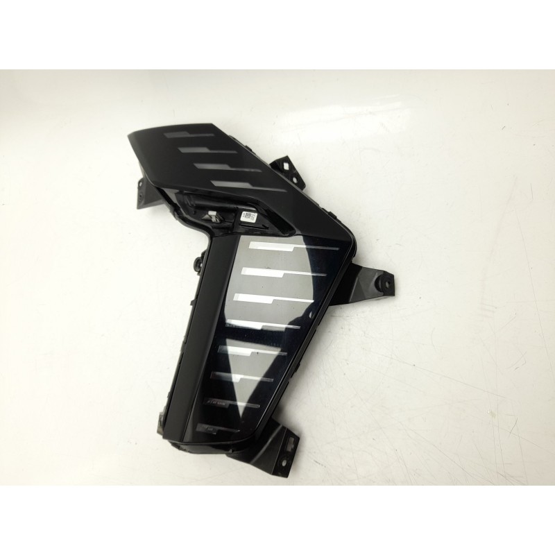 Recambio de piloto delantero derecho para renault clio v (b7_) 1.0 lpg (b7mt) referencia OEM IAM  266002703R RN3344315