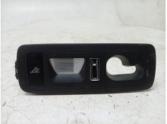 LUZ INTERIOR 7P5947291L 