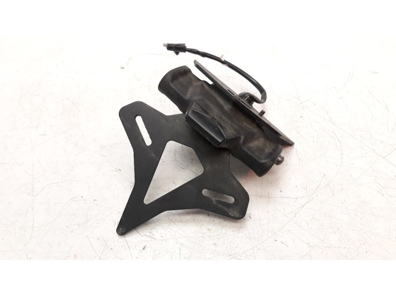 Recambio de portamatriculas para bmw s 1000 rr s 1000 rr referencia OEM IAM 74102  