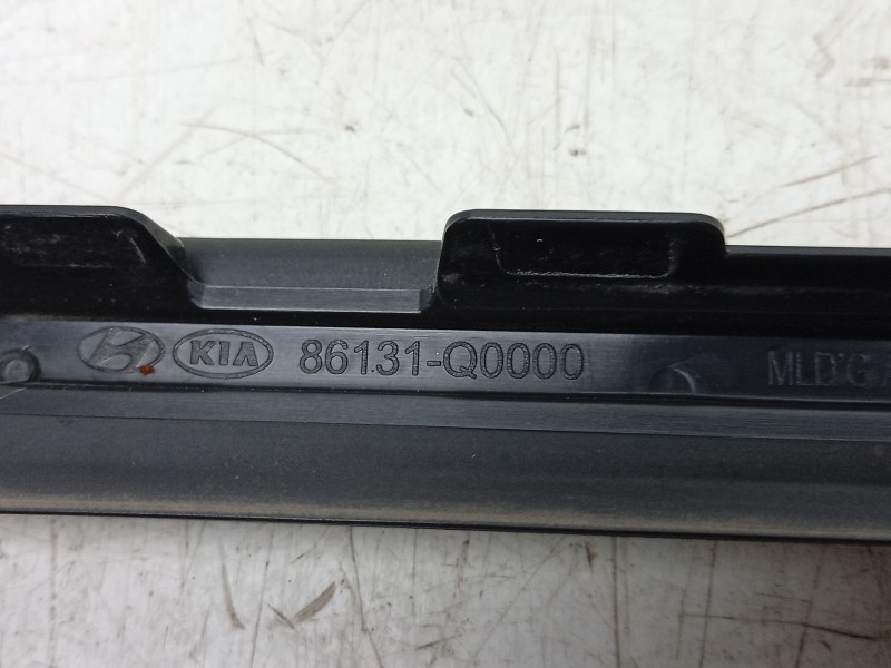 Recambio de moldura para hyundai i20 iii (bc3, bi3) 1.0 t-gdi referencia OEM IAM  86131Q0000 