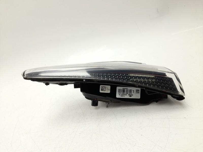 Recambio de piloto trasero izquierdo interior para renault clio v (b7_) 1.0 lpg (b7mt) referencia OEM IAM  265555477R 