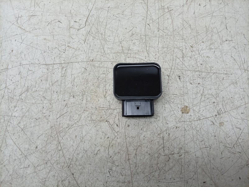 Recambio de sensor lluvia / luz para volkswagen caravelle t7 2.5 ehybrid referencia OEM IAM  NZIA9D370BA 