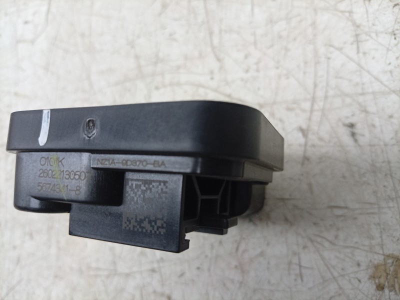 Recambio de sensor lluvia / luz para volkswagen caravelle t7 2.5 ehybrid referencia OEM IAM  NZIA9D370BA 
