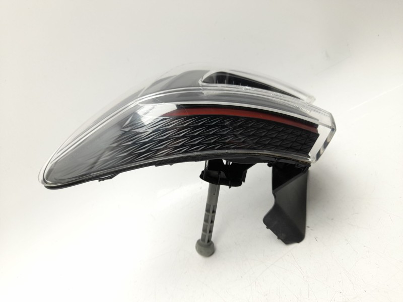 Recambio de piloto trasero derecho para renault clio v (b7_) 1.0 lpg (b7mt) referencia OEM IAM  265502066R RN3344163