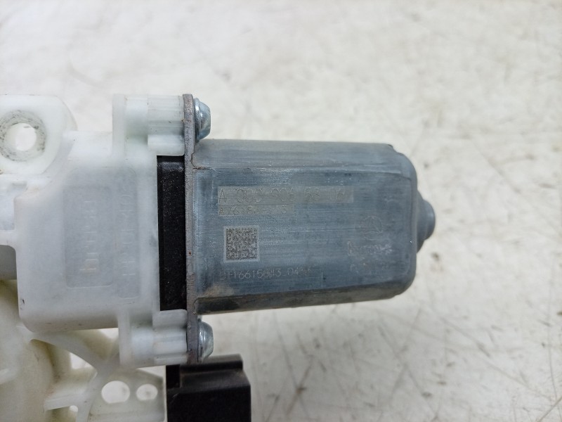 Recambio de motor elevalunas delantero izquierdo para mercedes-benz clase gla (bm 247) gla 200 (247.787) referencia OEM IAM  A00